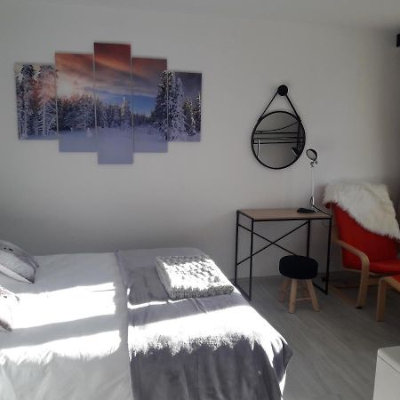 Appartement 4/6 Pers Plein Sud. Front De Neige Isola 2000 Kültér fotó